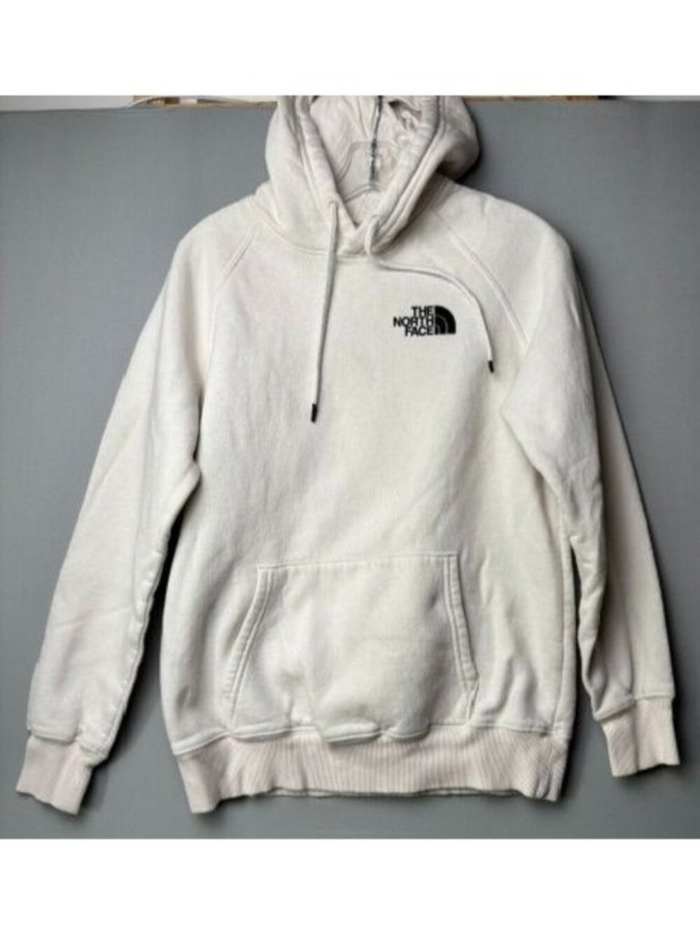 The North Face Women Hoodie Cream Purple Logo M Graphic Outdoor Casual